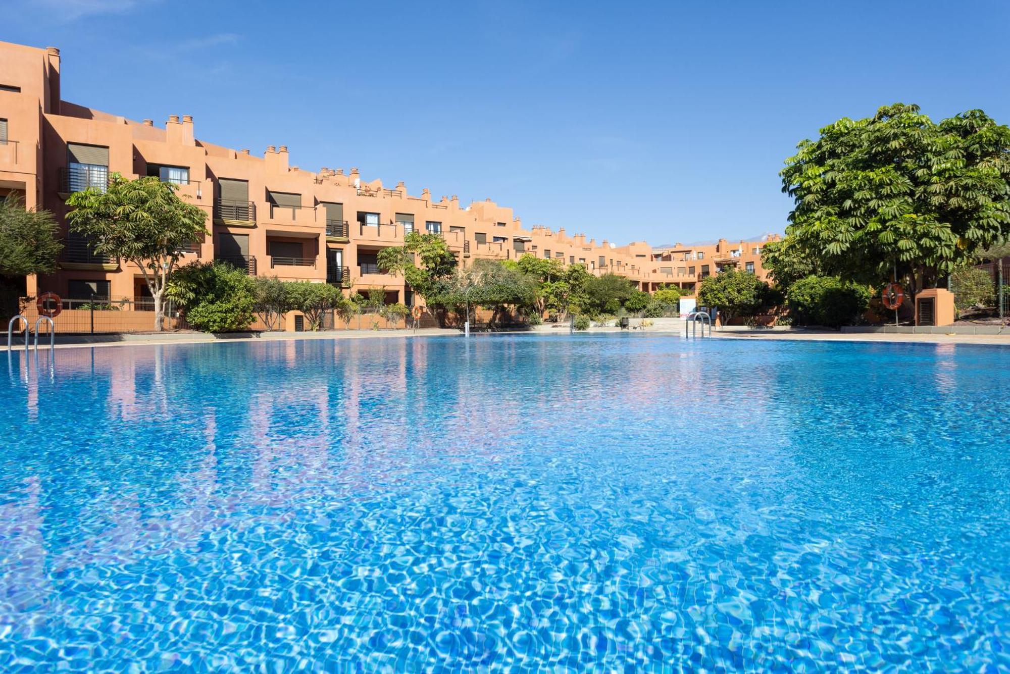 Home2Book La Tejita Beach And Pool غراناديا دي أبونا المظهر الخارجي الصورة
